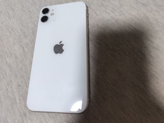 iPhone 11, 128. foto 0