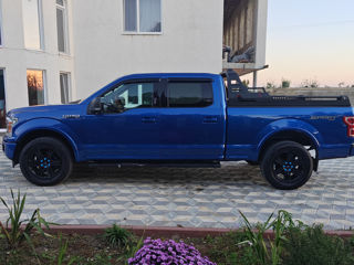 Ford F-150 foto 9