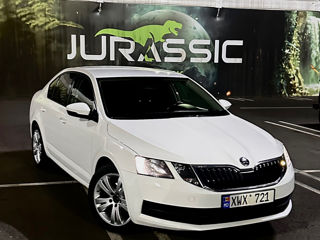 Skoda Octavia foto 2