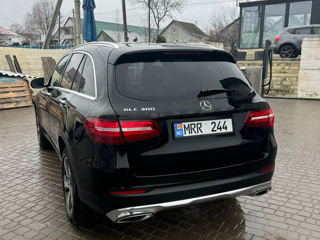 Mercedes GLC foto 6