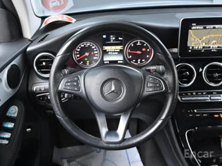 Mercedes GLC foto 11