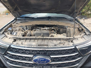 Ford Explorer foto 9