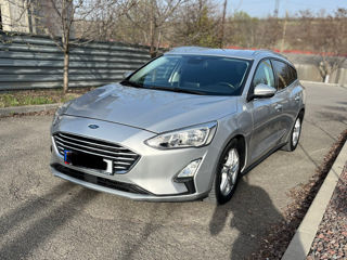 Ford Focus foto 2