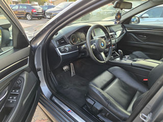 BMW 5 Series foto 7