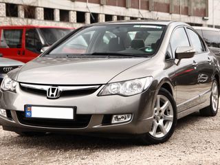 Honda Civic Hibrid foto 2