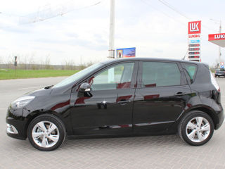 Renault Scenic foto 8