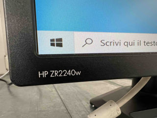 HP ZR2240W / Монитор 21.5" HP ZR2240w Garantie 12luni foto 3