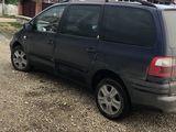 Ford Galaxy foto 2