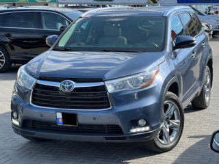 Toyota Highlander foto 1