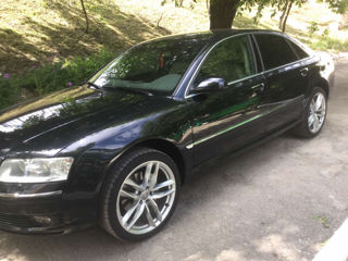 Audi A8 foto 9