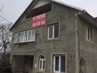 Se vinde casa de locuit cu teren aferent în or. Ialoveni foto 6