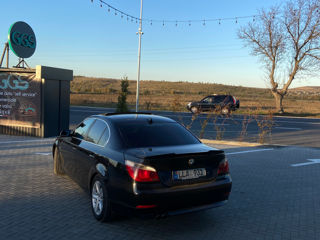 BMW 5 Series foto 5