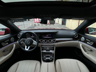 Mercedes E-Class foto 9