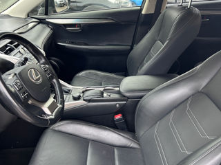 Lexus NX Series foto 11