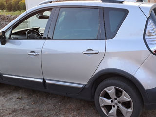 Renault Scenic foto 2