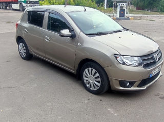 Dacia Sandero foto 4