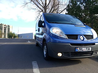 Renault Trafic foto 1