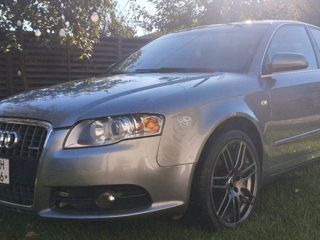 Audi A4 foto 2