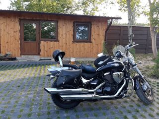 Suzuki Intruder M800 foto 4