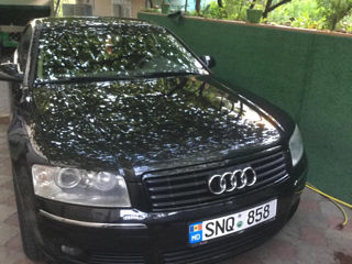 Audi A8 foto 3