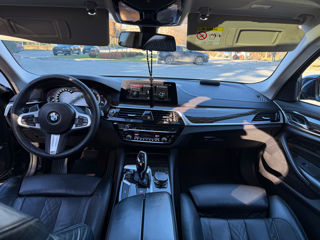 BMW 5 Series foto 7