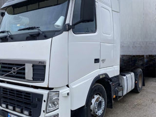 Volvo FH460 foto 2