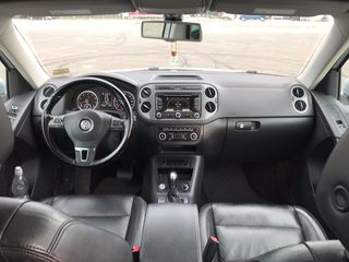 Volkswagen Tiguan foto 8