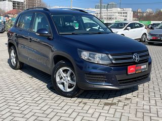 Volkswagen Tiguan foto 3