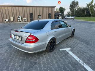 Mercedes E-Class foto 3