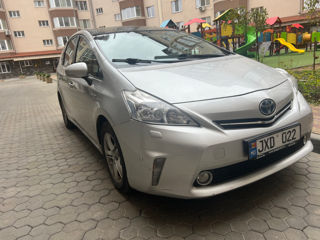 Toyota Prius + foto 2