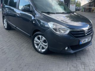 Dacia Lodgy foto 2