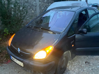 Piese Citroen Xsara Picasso 1.6 benzin foto 1