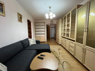 Apartament cu 2 camere, 45 m², Buiucani, Chișinău foto 4