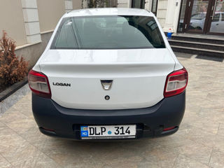 Dacia Logan foto 2