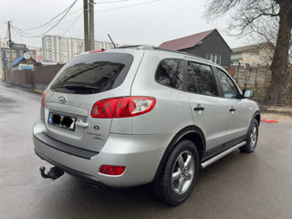 Hyundai Santa FE foto 4