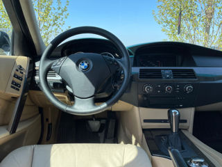 BMW 5 Series foto 9