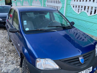 Dacia Logan foto 3