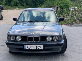 BMW 5 Series foto 5