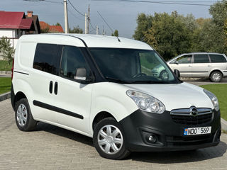 Opel Combo foto 1