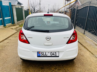 Opel Corsa foto 5