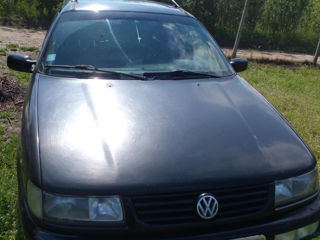 Volkswagen Passat foto 1
