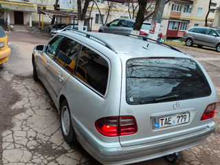 Mercedes E-Class foto 5