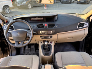 Renault Scenic foto 8