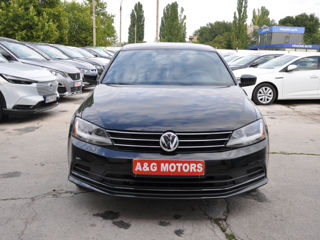 Volkswagen Jetta foto 2