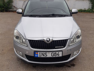 Skoda Fabia foto 2