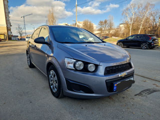 Chevrolet Aveo foto 3