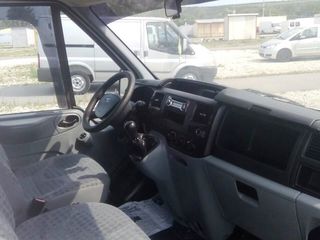 Ford Transit foto 8