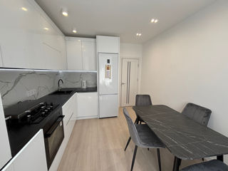 2-комн. кв., 58 м², 3/5 эт.