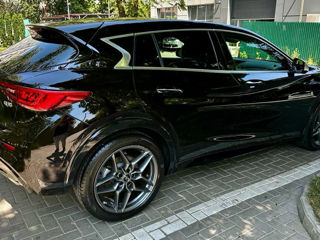 Infiniti Q30 foto 3