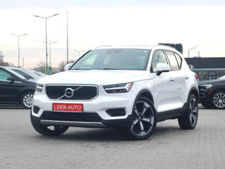 Volvo XC40 фото 2